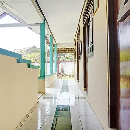 Oyo 90928 Wisma Asri Putra Syariah Богор Экстерьер фото